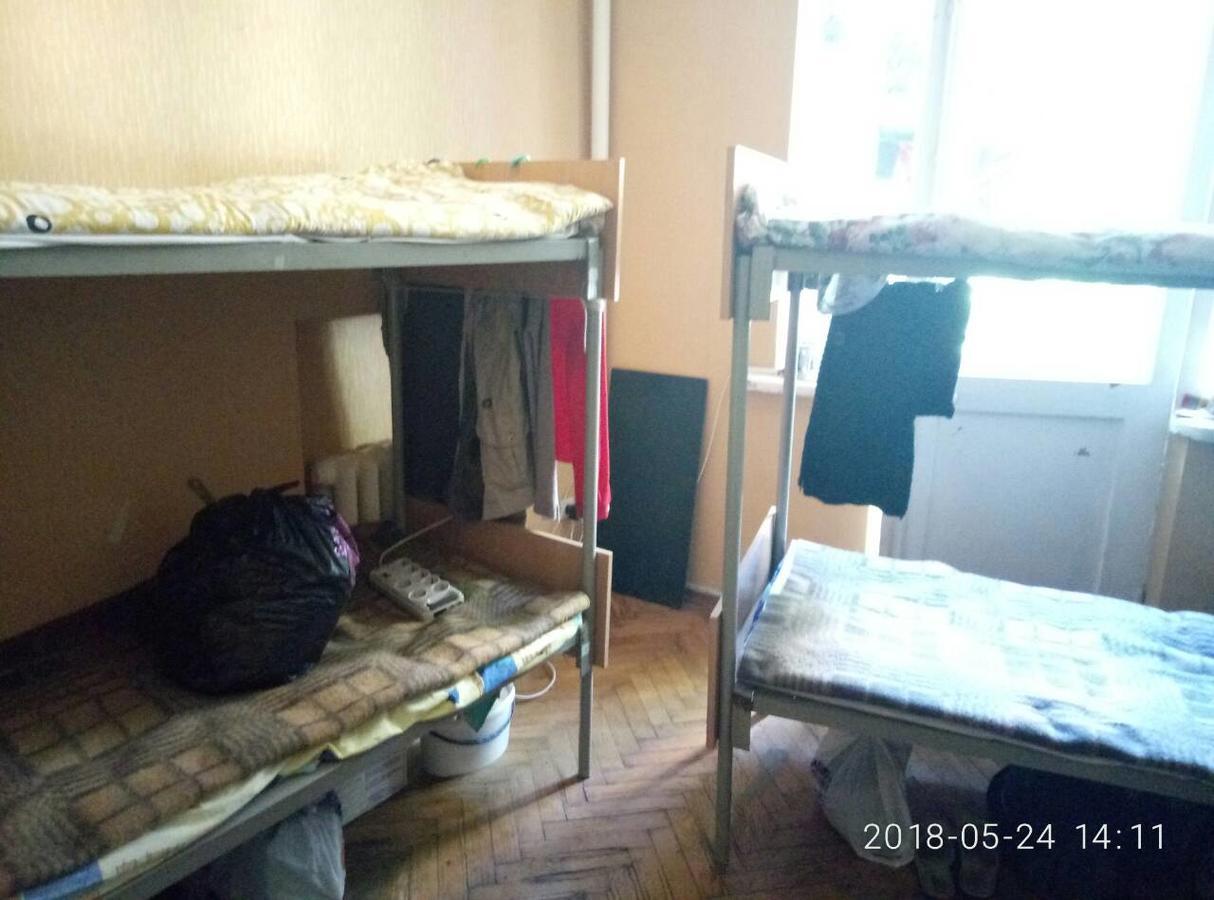 קייב Hostel Dyukovskiy מראה חיצוני תמונה